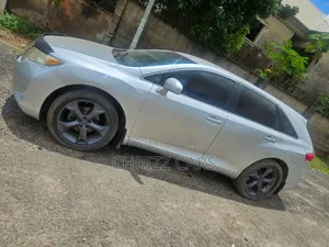 Toyota Venza V6 AWD 2010 Silver