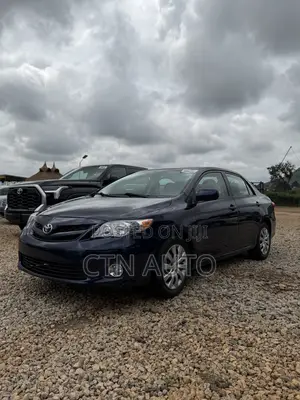 Toyota Corolla LE 4dr Sedan (1.8L 4cyl 4A) 2012 Blue