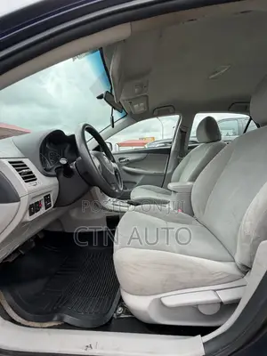 Toyota Corolla LE 4dr Sedan (1.8L 4cyl 4A) 2012 Blue