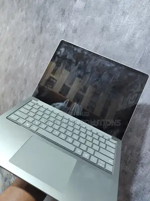 Laptop Microsoft Surface 8GB Intel Core i5 SSD 512GB