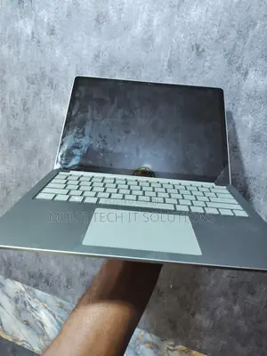Laptop Microsoft Surface 8GB Intel Core i5 SSD 512GB