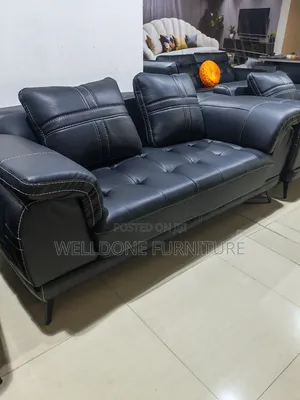 7seaters Black Leather Sofa With Movable Back