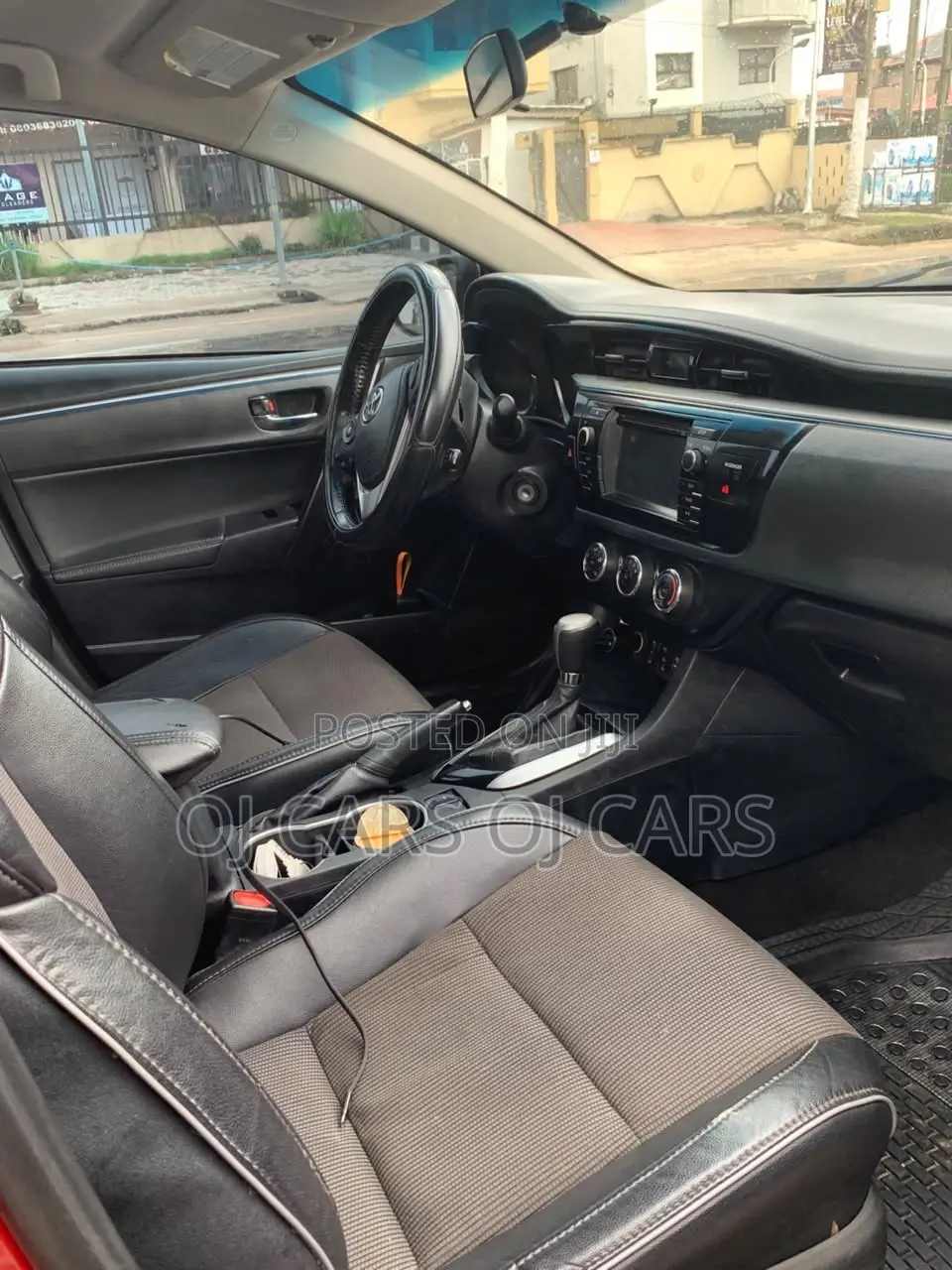 Toyota Corolla 2016 Red