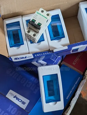 DC Breaker With Box