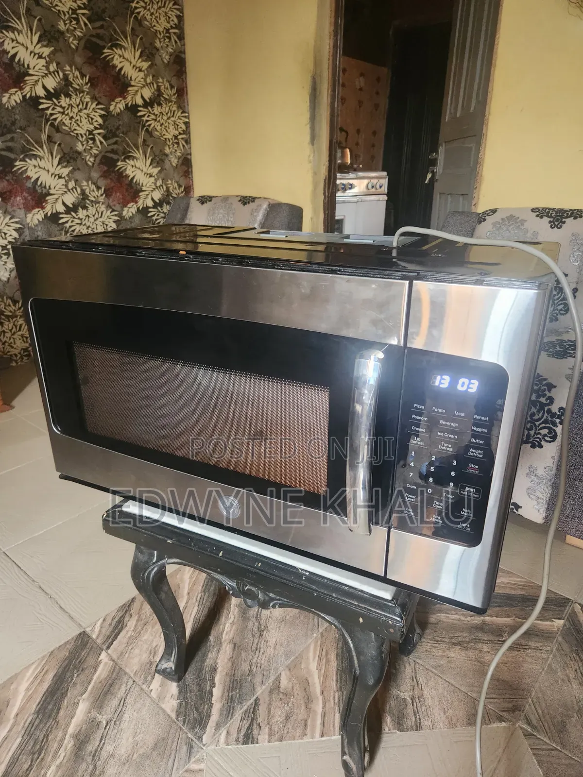 Heavy Duty 18L GE Microwave Oven