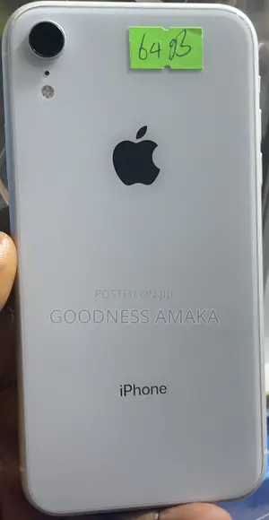 Apple iPhone XR 64 GB White