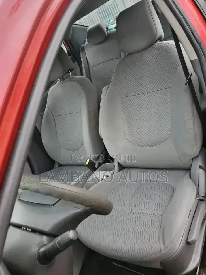 Hyundai Accent 2012 Red