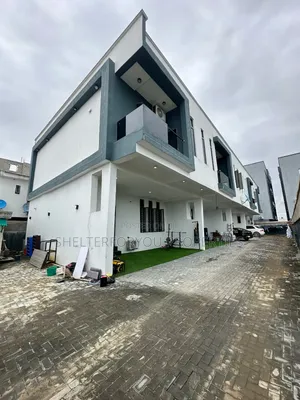 4bdrm Duplex in Lekki Expressway for sale