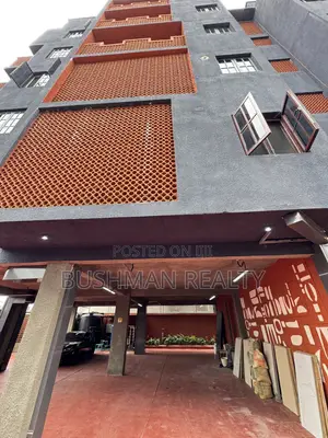 3bdrm Apartment in Lekki Phase 1 for rent