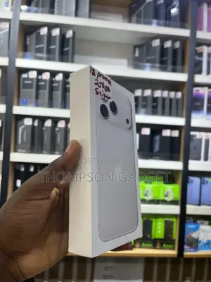 New Apple iPhone 18 Pro Max 256 GB Silver