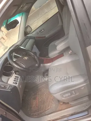 Toyota Highlander 2005 Gold