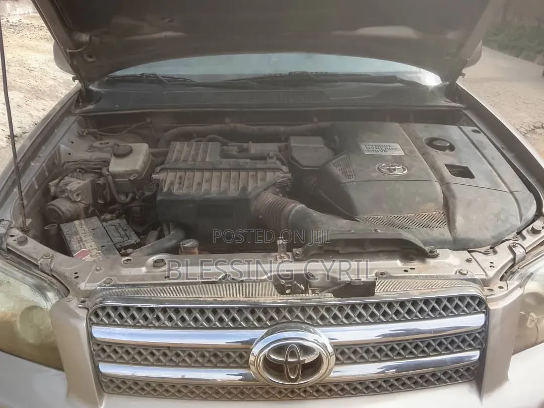 Toyota Highlander 2005 Gold