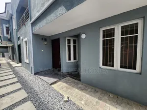 4bdrm Duplex in Sangotedo for rent