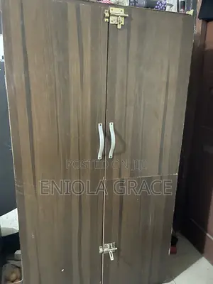 Wardrobe; Declutter