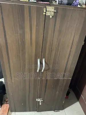 Wardrobe; Declutter