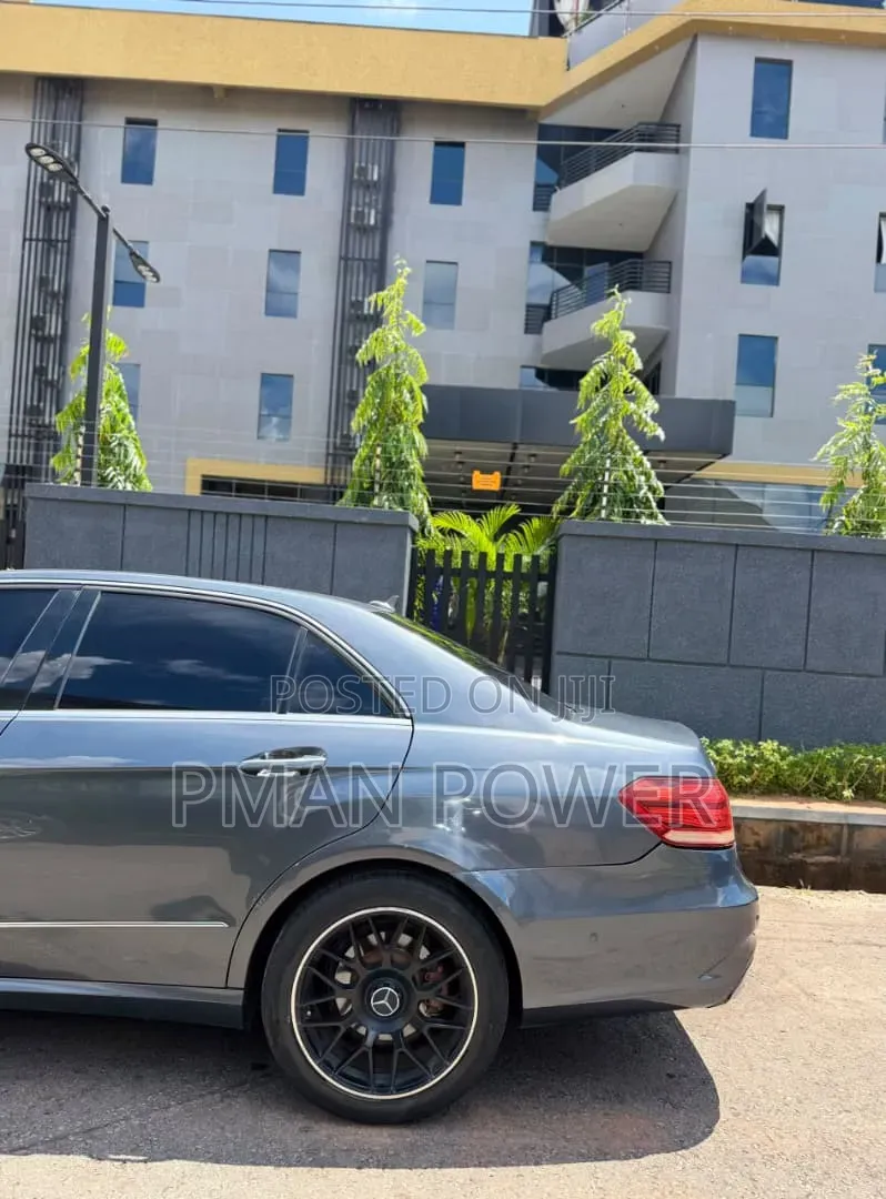 Mercedes-Benz E350 2010 Gray
