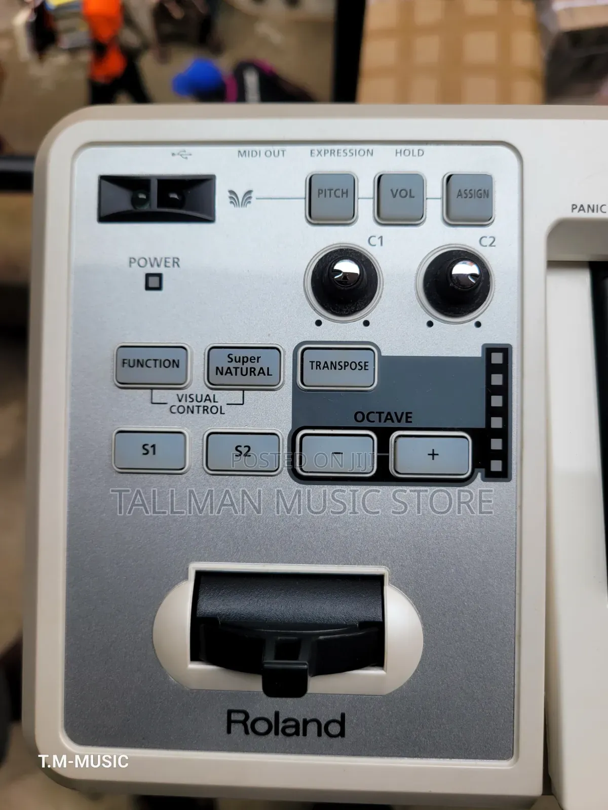Roland A49