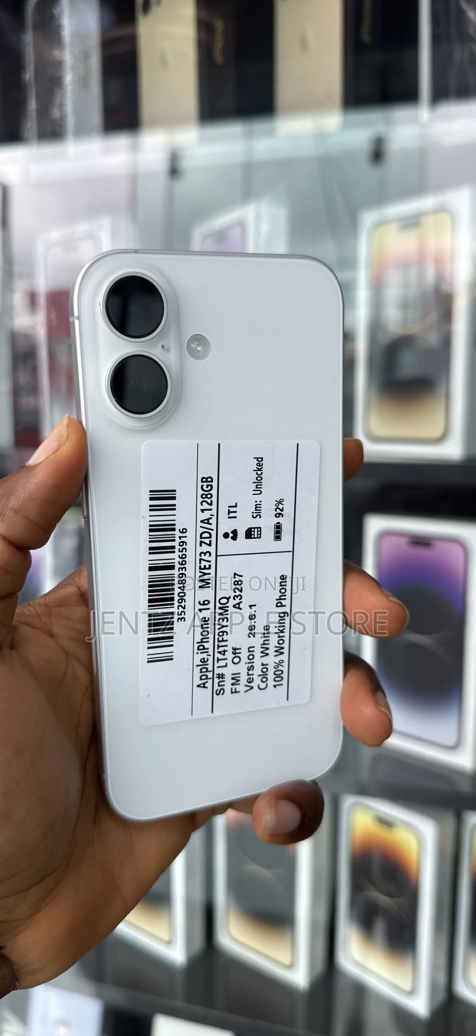 Apple iPhone 16 128 GB White