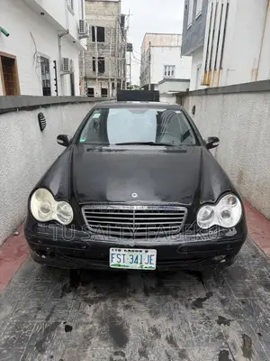 Mercedes-Benz C320 2007 Black