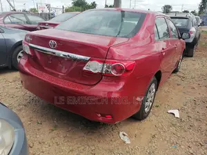 Toyota Corolla 2011 Red