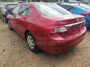 Toyota Corolla 2011 Red