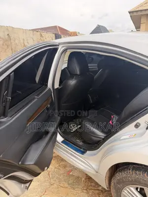 Lexus ES 350 FWD 2013 Silver