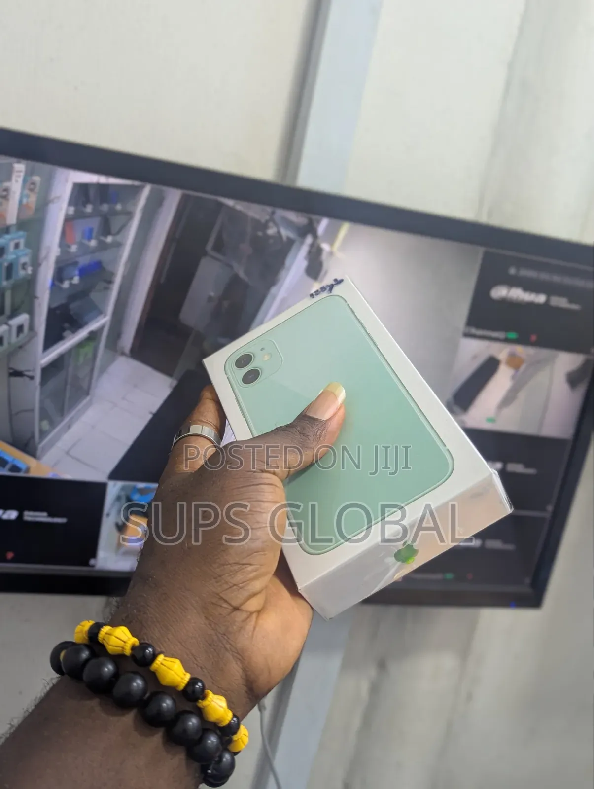 New Apple iPhone 11 128 GB Green