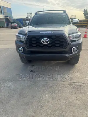 Toyota Tacoma 4dr Double Cab 2016 Gray