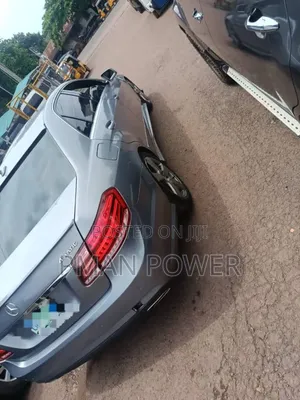 Mercedes-Benz E350 2010 Gray