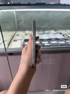 Apple iPhone 15 Pro 128 GB Gray