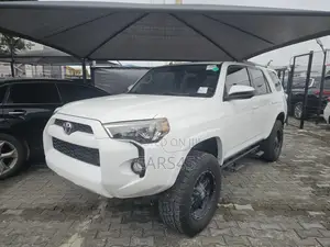 Toyota 4-Runner 2015 White