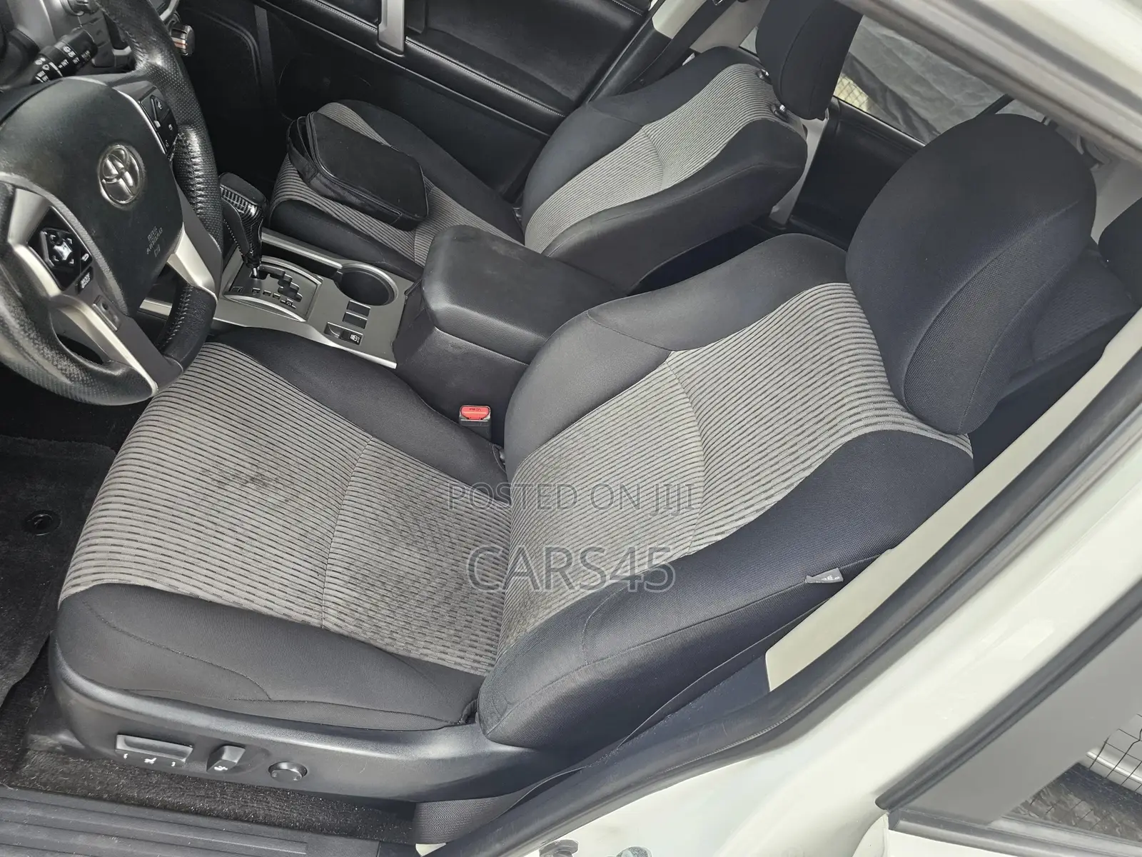 Toyota 4-Runner 2015 White