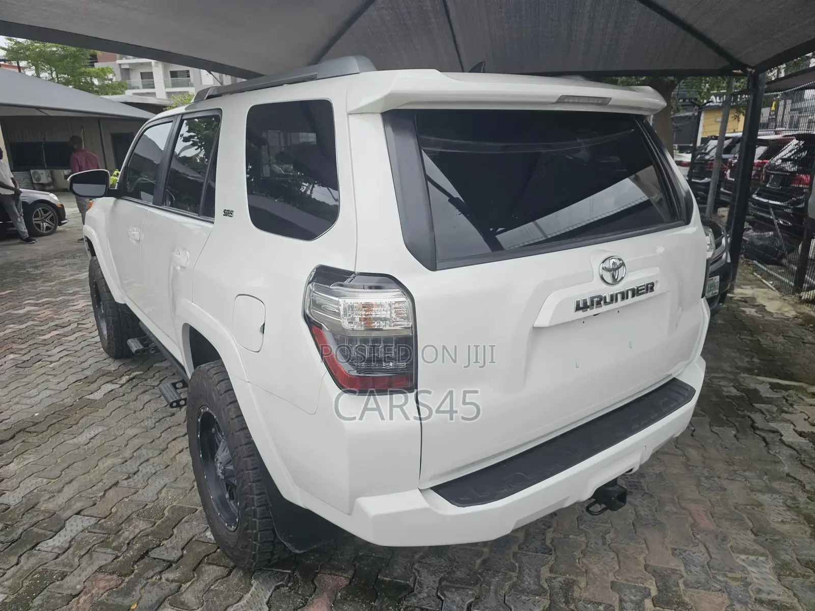 Toyota 4-Runner 2015 White