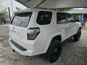 Toyota 4-Runner 2015 White