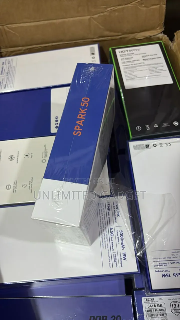 New Tecno Spark 50 128 GB