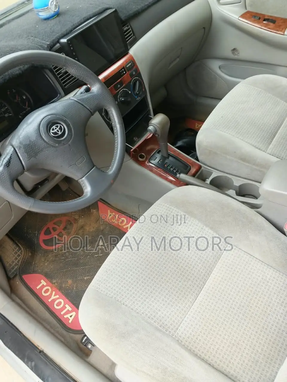 Toyota Corolla LE 2005 Silver