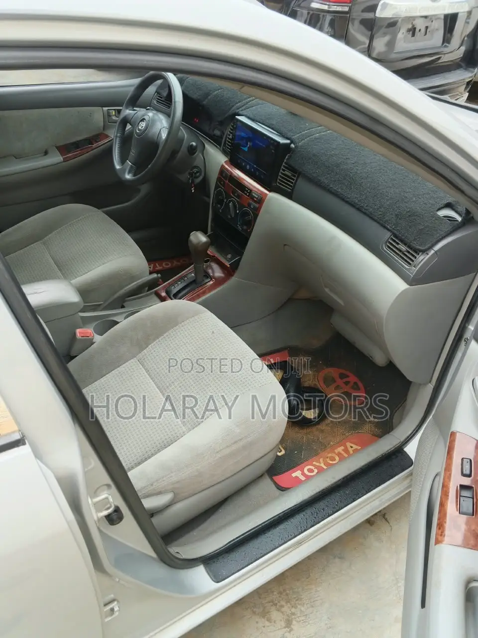 Toyota Corolla LE 2005 Silver