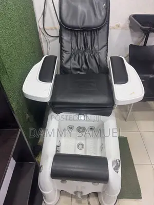 Pedicure Manicure Chairs