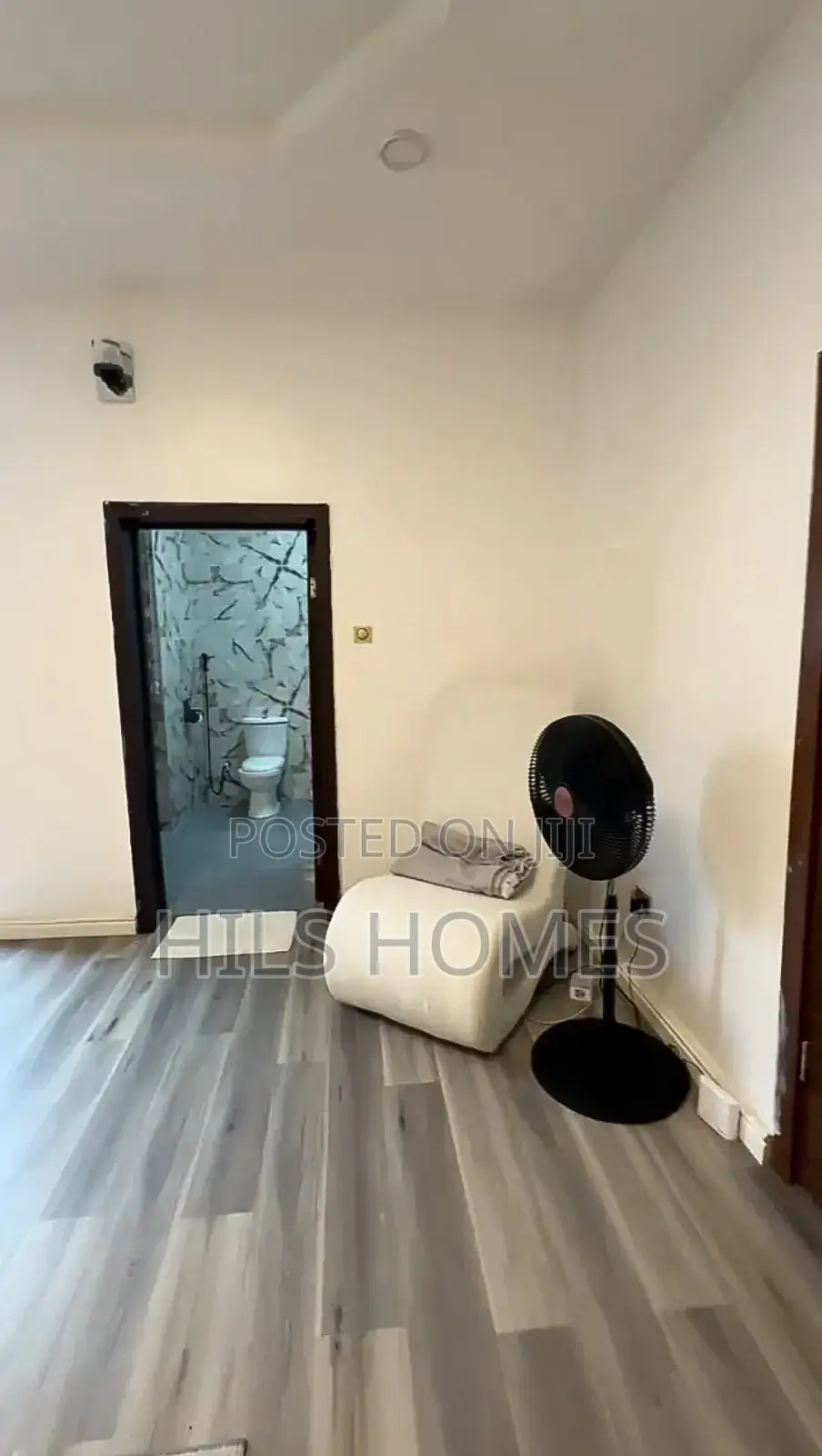 Studio Apartment at Orchid