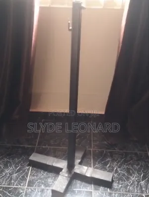 Heavy-Duty Umbrella Stand – Strong Stable