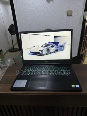 Laptop Dell G7 17 7790 16GB Intel Core i7 HDD+SSD 1T