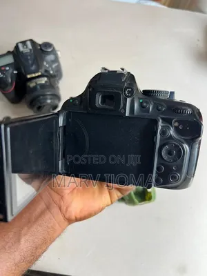 Nikon D5200