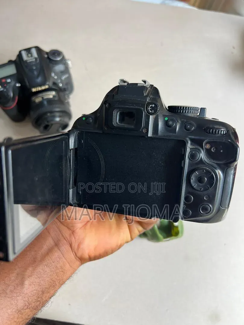 Nikon D5200