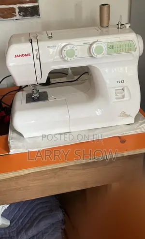 Janome 2212 Table Top Sewing Machine