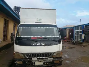 JAC 5tons Truck 2014 White for Sell