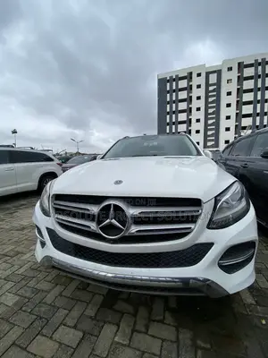 Mercedes-Benz GLE-Class GLE 350 2017 White