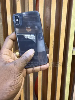 Apple iPhone X 64 GB Black
