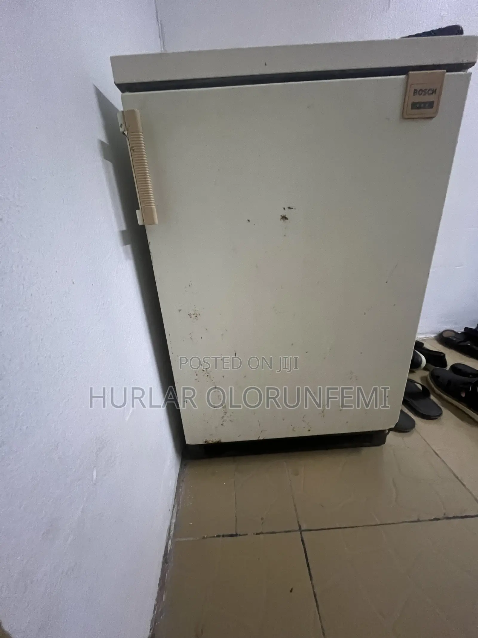 Refrigerator