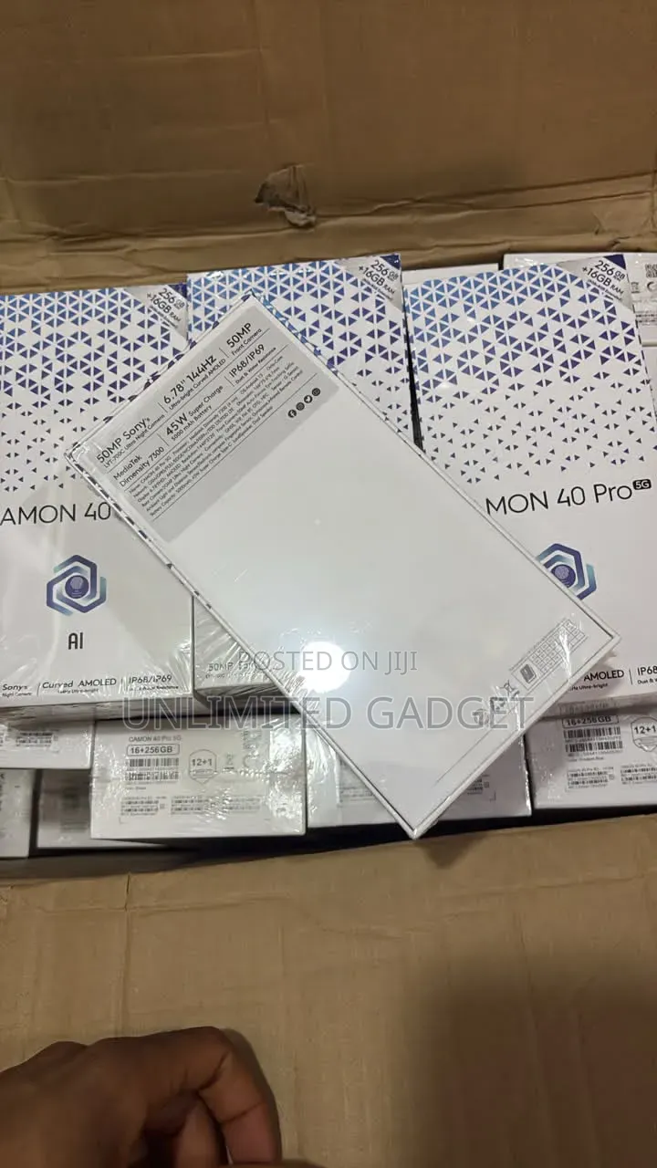 New Tecno Camon 40 Pro 5G 256 GB White