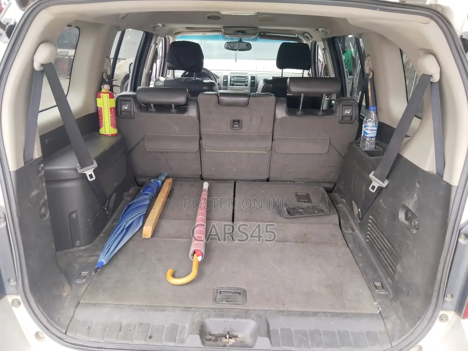 Nissan Pathfinder 2005 Silver